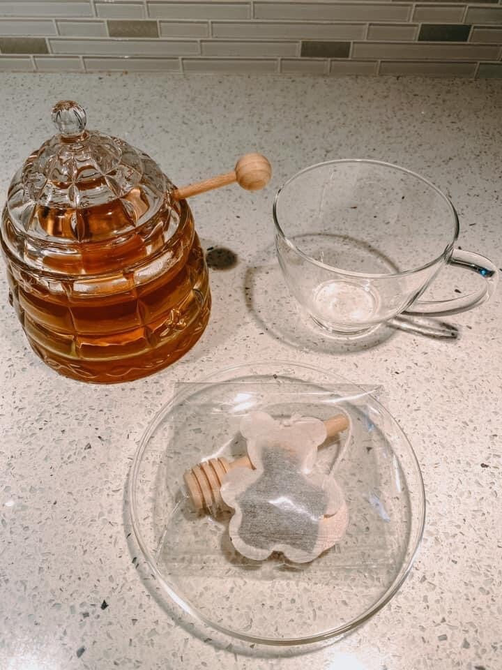 Baby Shower Teddy Bear Tea Bag w/HoneyComb Stick